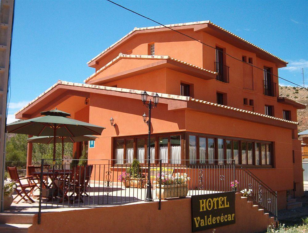 Hotel Valdevecar Albarracin Exterior photo