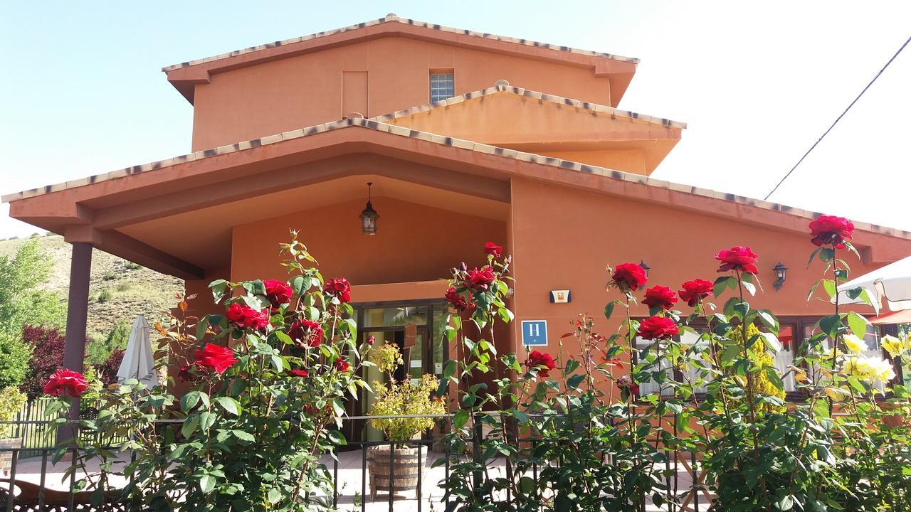 Hotel Valdevecar Albarracin Exterior photo