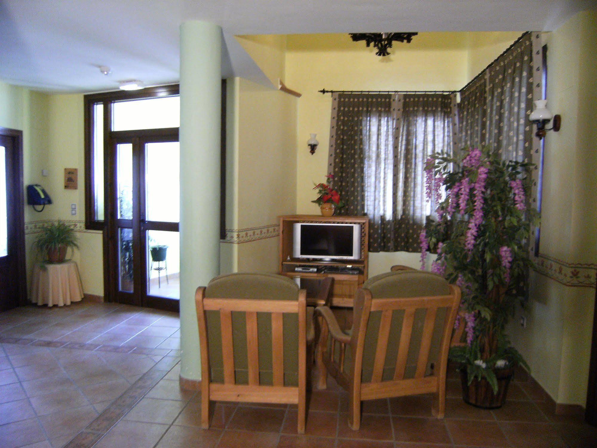 Hotel Valdevecar Albarracin Exterior photo